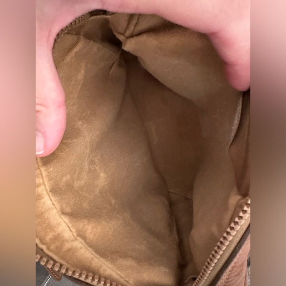 AUTHENTIC EUC GUCCI Crossbody - Picture 5 of 5